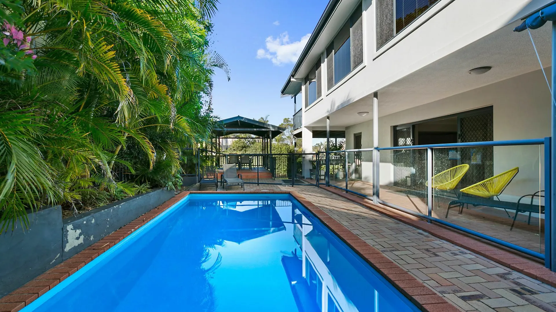 Apartment Broadbeach Waters House We Accommodate